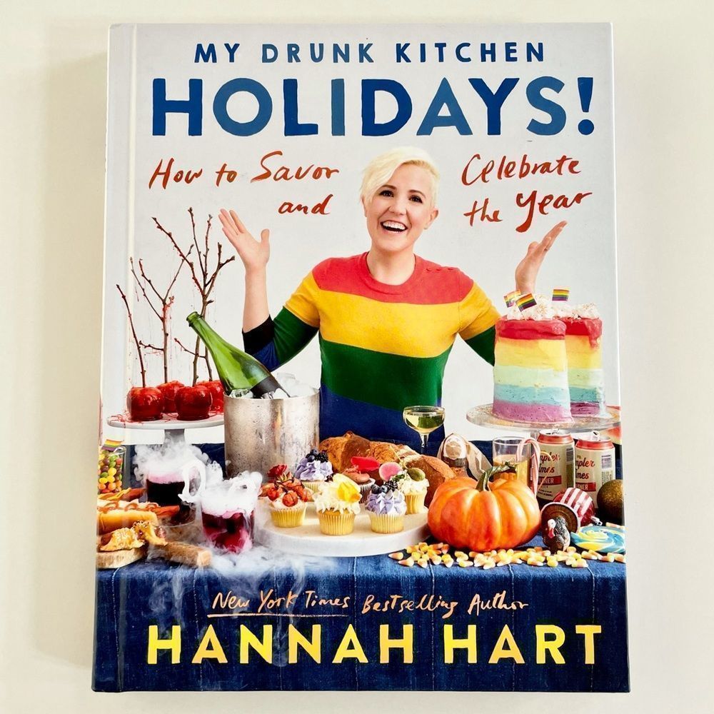 Cookbook, Hannah Hart, My drunk kitchen holidays, 211 Pages, Hardcover, NEW
